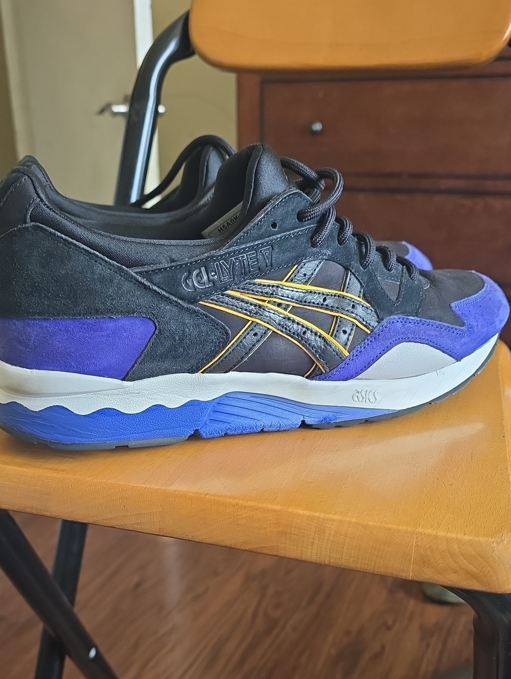 BAIT x Asics Gel Lyte V "Splash City" Sneakers US 11.5  Blue-Blk-Gold